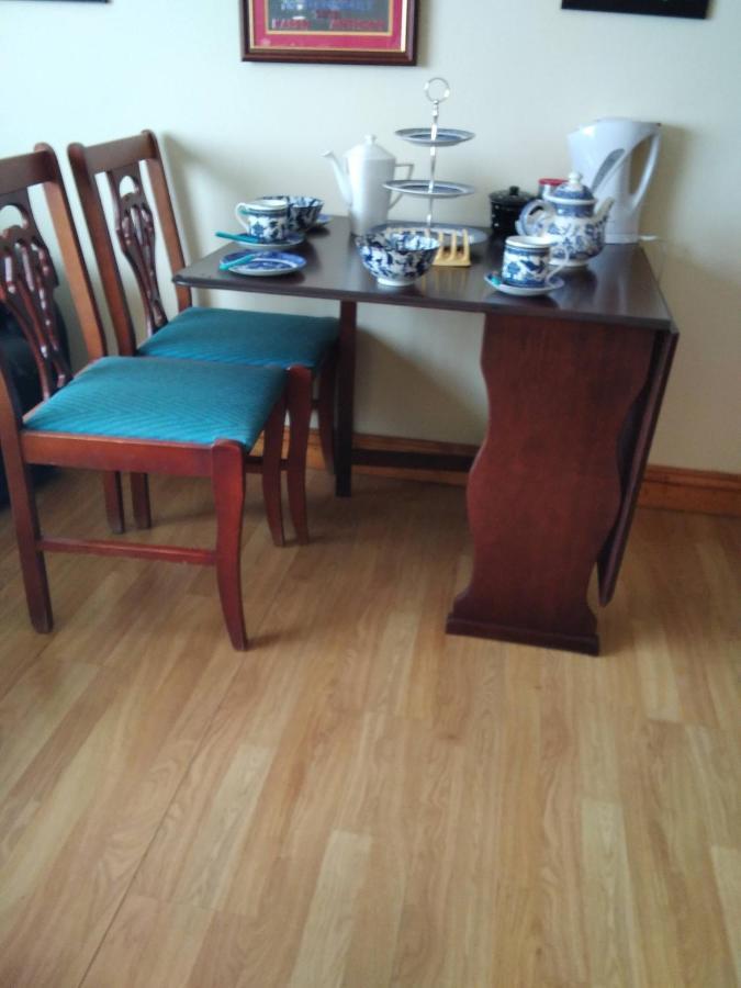 Room In Bungalow - Very Nice View With This Room سنيم المظهر الخارجي الصورة
