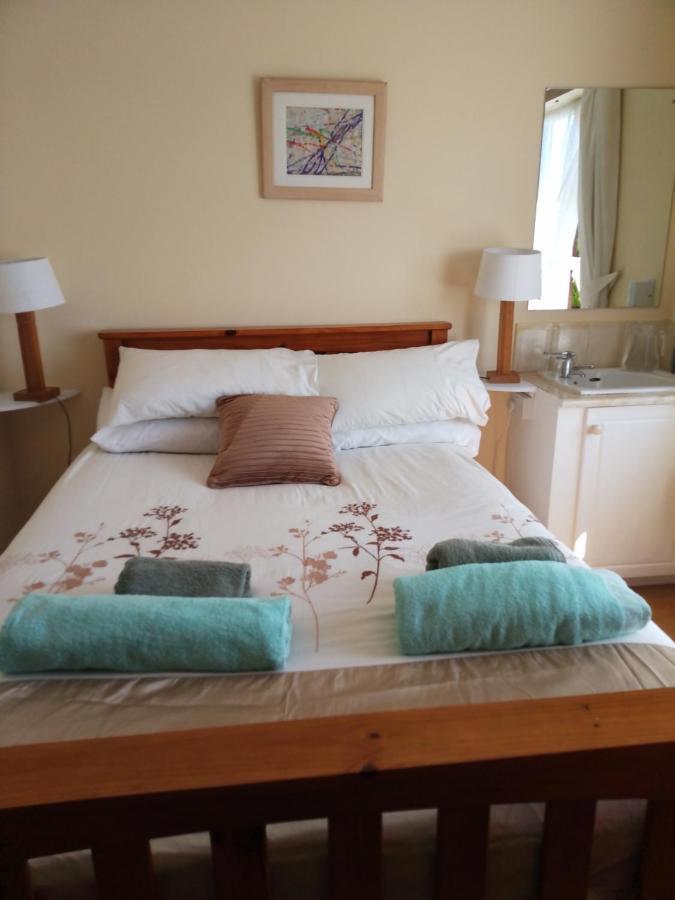 Room In Bungalow - Very Nice View With This Room سنيم المظهر الخارجي الصورة